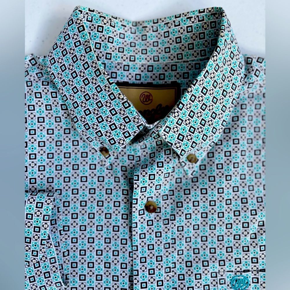 Wrangler Men's Large Teal White and Brown‎ Geometric Long Sleeve Button Down
